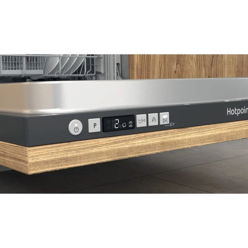 Hotpoint 14 Place Integrated Dishwasher | H2I HD526 B UK