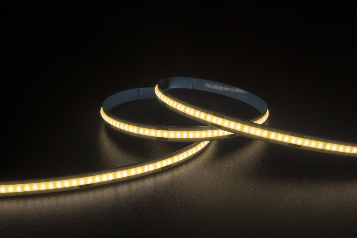 Evolec 10m Mains Voltage LED Strip WW IP67 - LED10/3K