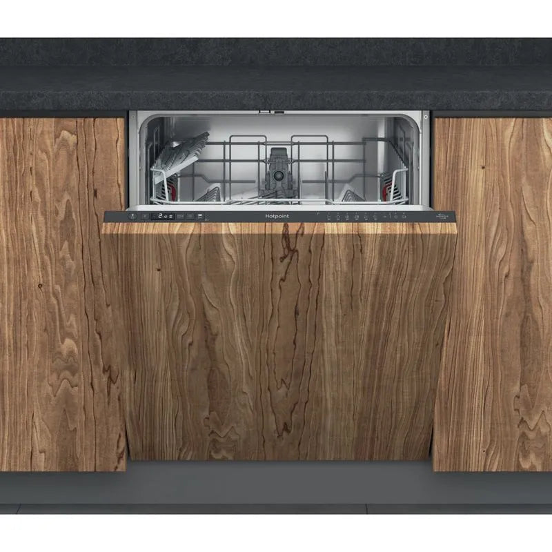 Hotpoint 14 Place Integrated Dishwasher | H2I HD526 B UK