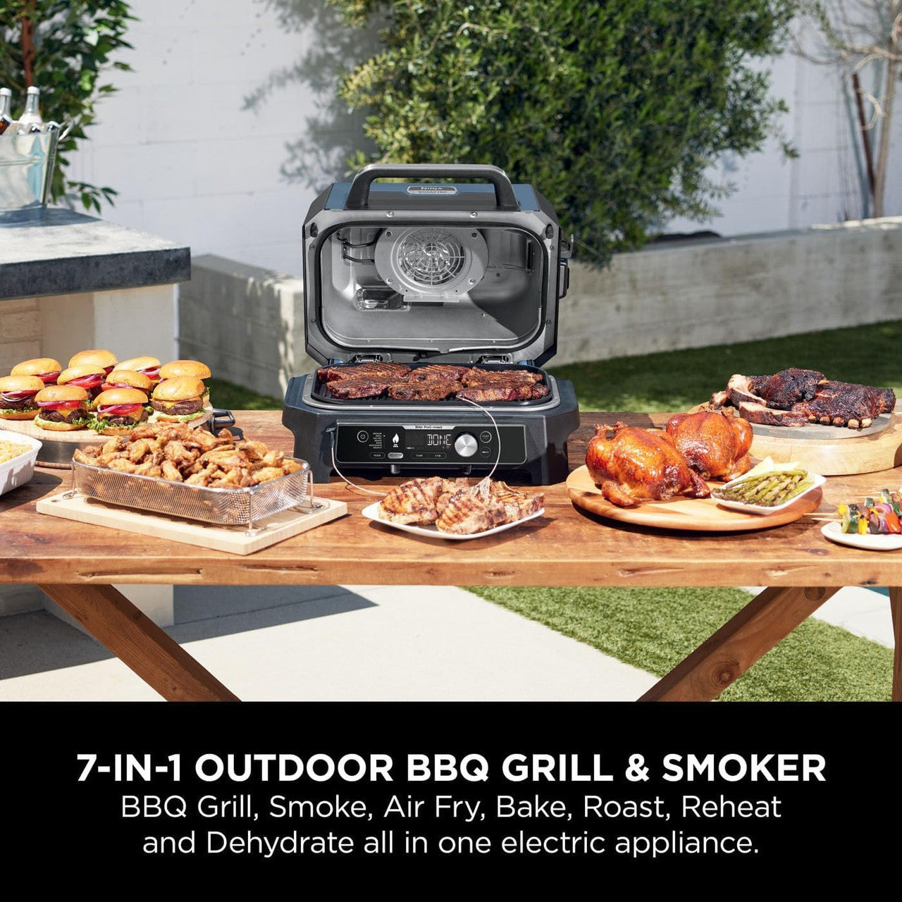 NINJA OG901UK WOODFIRE AND BBQ GRILL in white background
