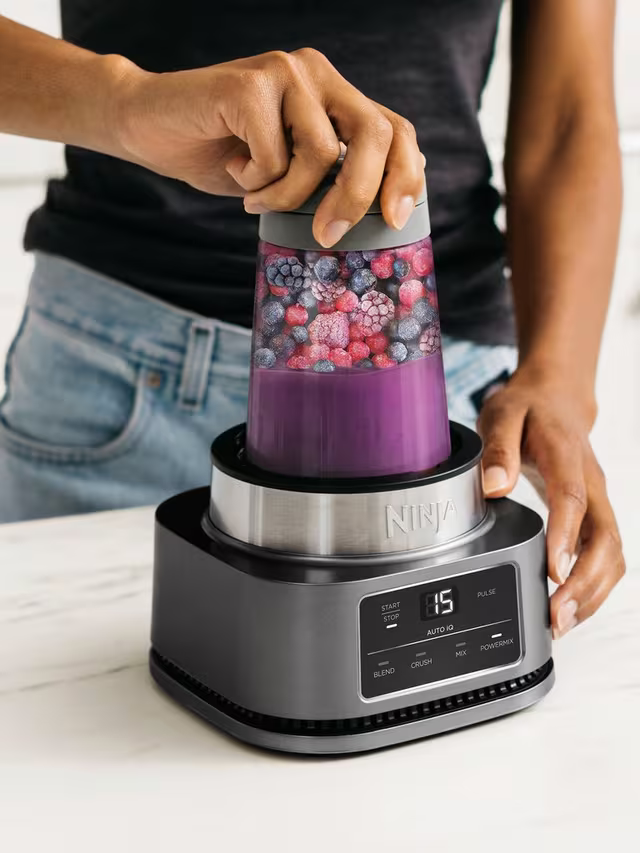 Ninja&nbsp;Foodi Power Nutri Blender 2-in-1 with Smart Torque &amp; Auto-iQ 1100W - CB100UK in white background
